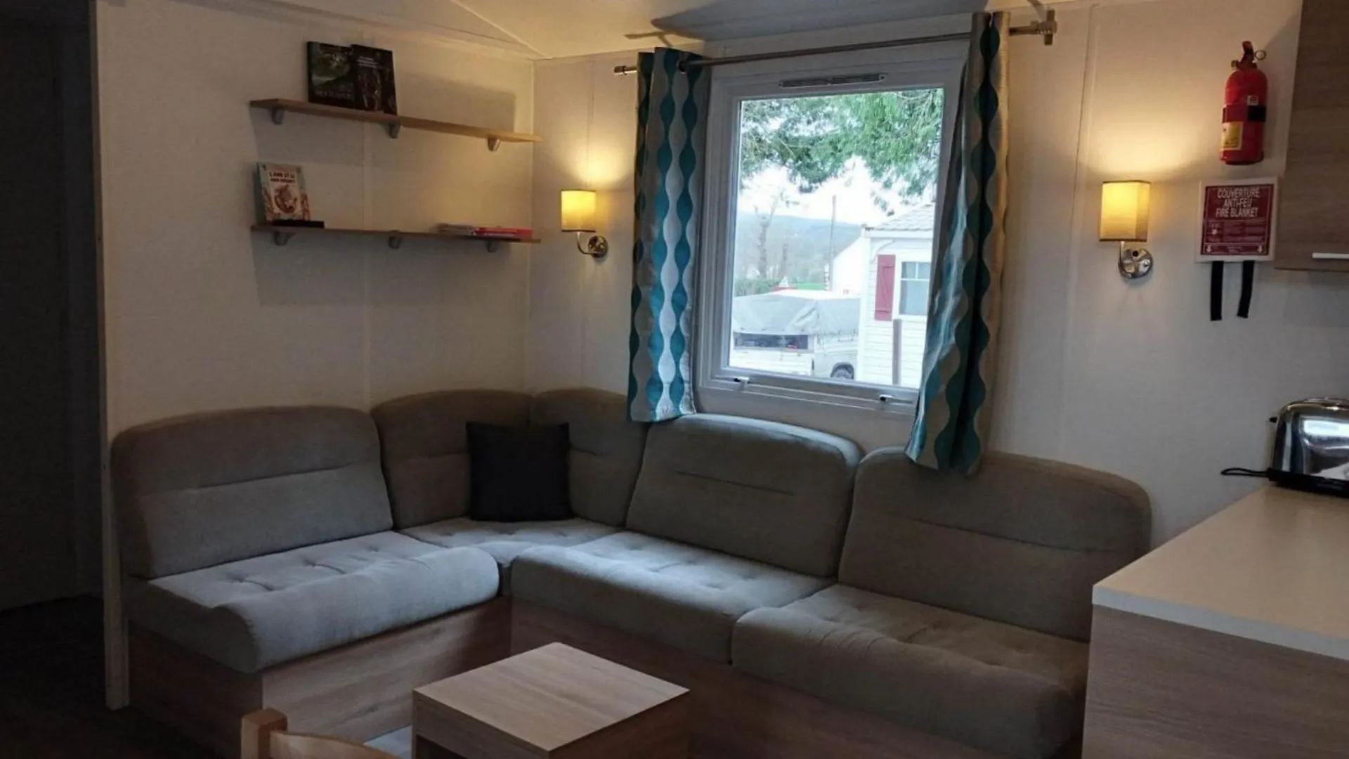 Camping Le Val Aux Fees - Broceliande Concoret Francja