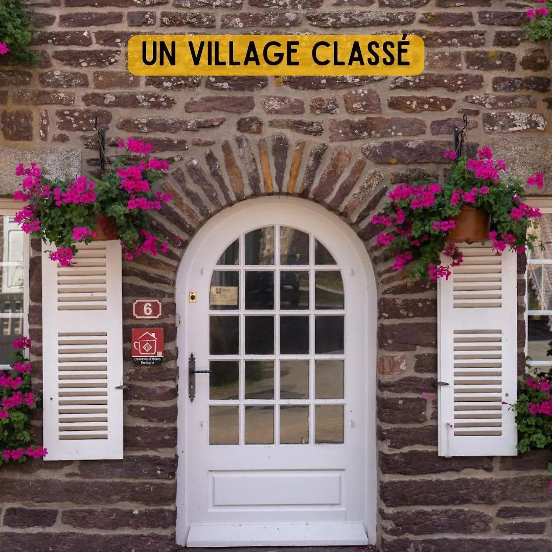 Camping Le Val Aux Fees - Broceliande Concoret 0*,
