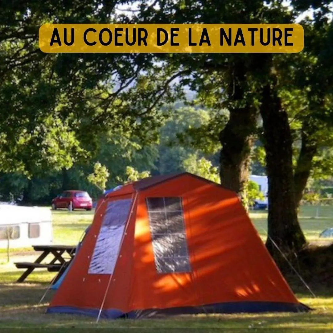 Camping Le Val Aux Fees - Broceliande Concoret France