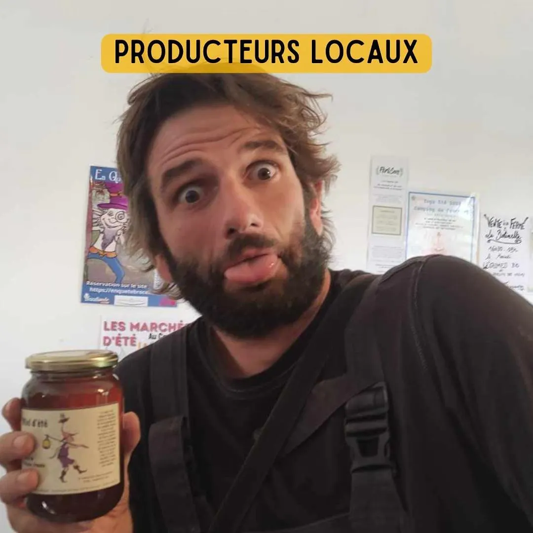 Camping Le Val Aux Fees - Broceliande Concoret