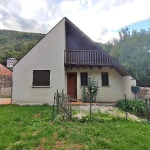 Le Chant De La Pique, Maison T4, Jardin, Parking Gratuit, Wifi, 6 Personnes Hébergement de vacances Bagnères-de-Luchon