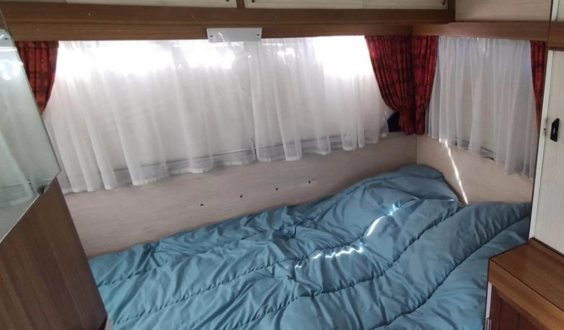 Camping Le Val Aux Fees - Broceliande Concoret 0*,