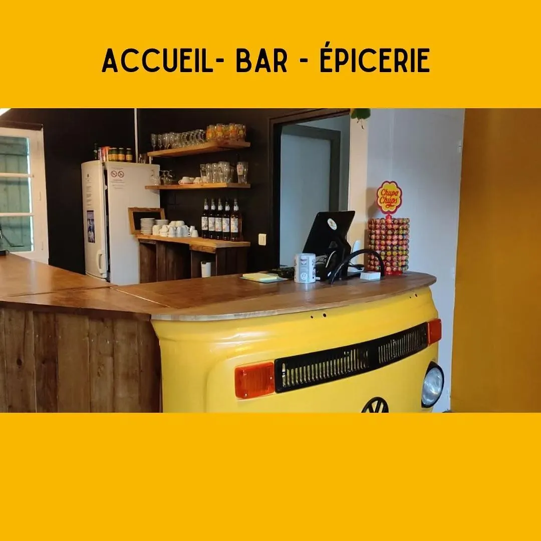 Camping Le Val Aux Fees - Broceliande Concoret 0*,  France